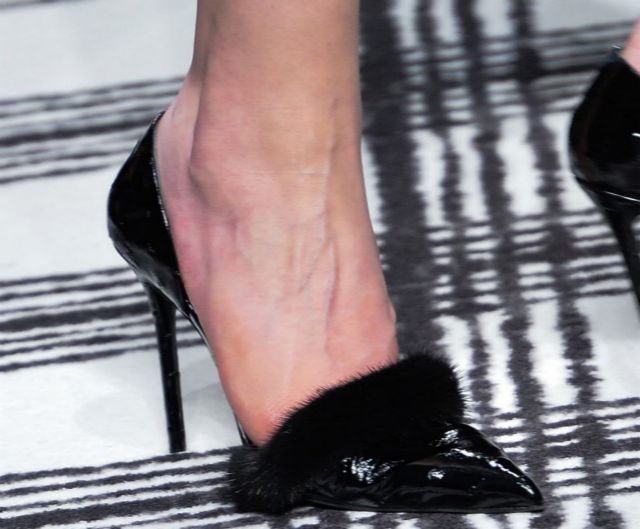 Τι αλλάζει φέτος στη μαύρη γόβα;